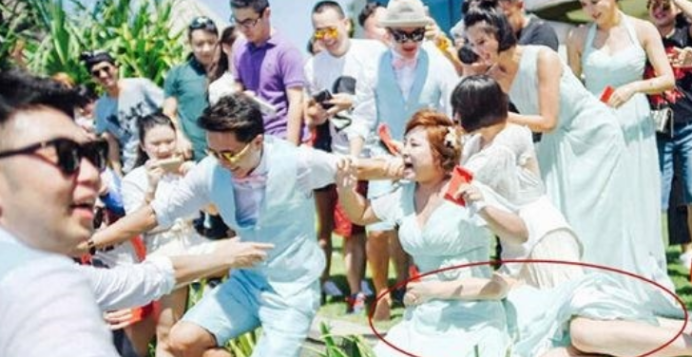 柳岩是谁(“拼命三娘”柳岩,不为人知的上位史)