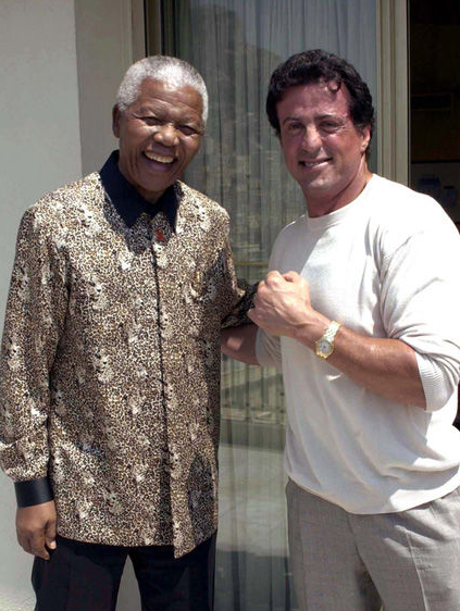 曼德拉是谁(44岁入狱27年,出狱时73岁,76岁成为总统,曼德拉的传奇一生)