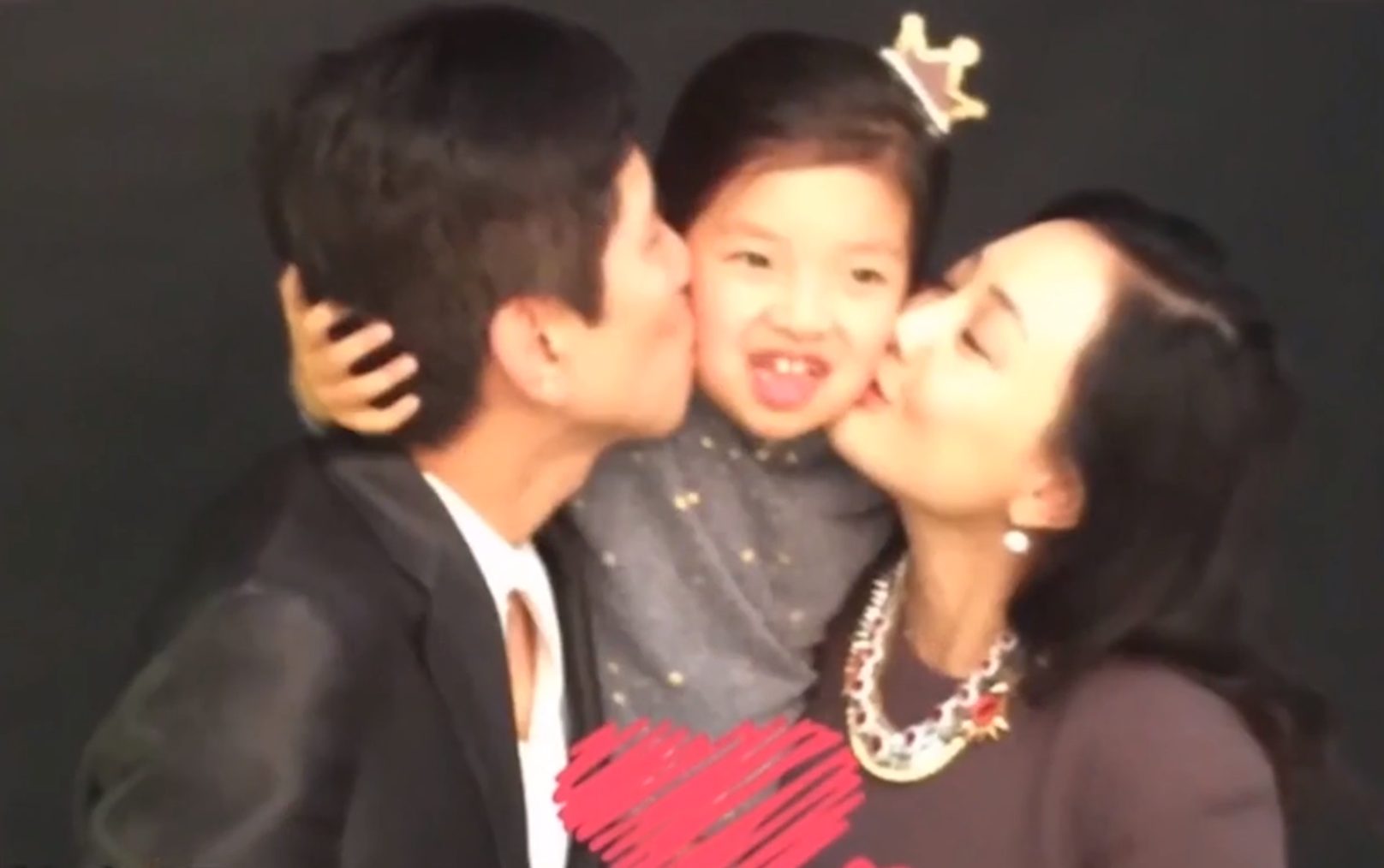 牛莉老公是谁(牛莉丈夫刘亚东,娶演员妻子婚后生下一女,一家三口和和美美)