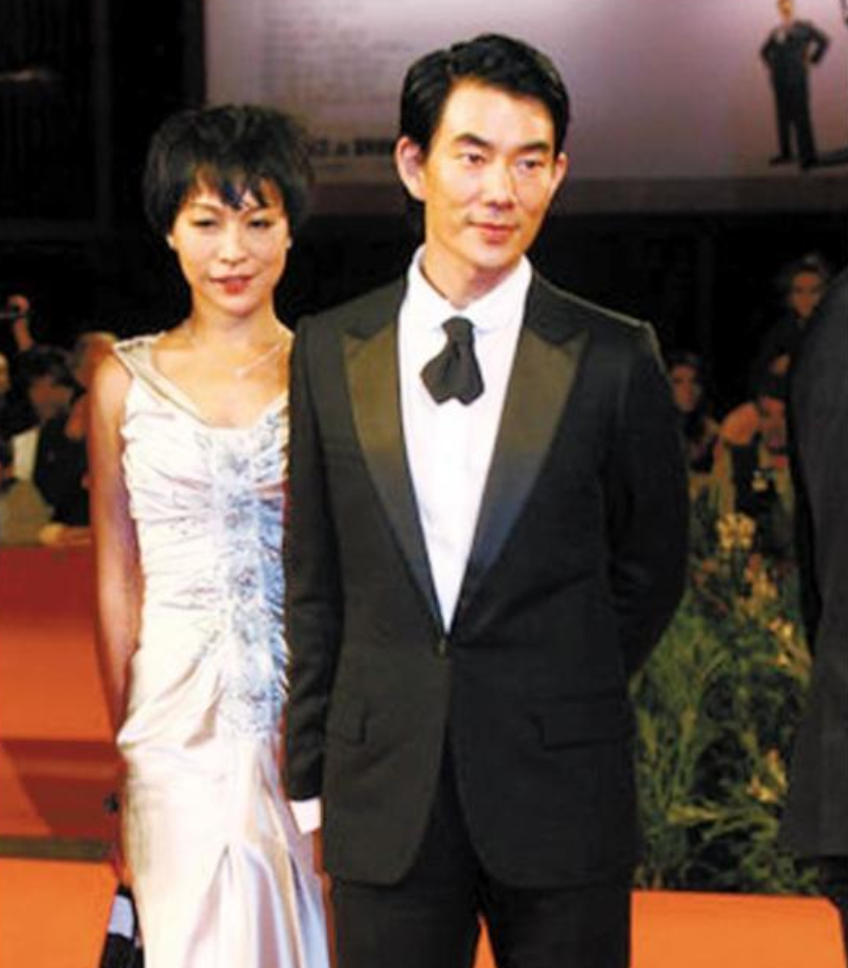 任贤齐的老婆是谁(任贤齐妻子陈则妤,陪他度过漫长岁月,如今一家四口幸福甜蜜)