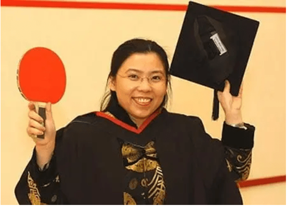 世界乒坛皇后是谁9从“乒坛皇后”到“身家过亿”，邓亚萍经历了什么？）