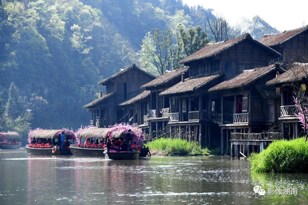 世外桃源的主人公是谁(陶渊明的桃花源,究竟有多美?)