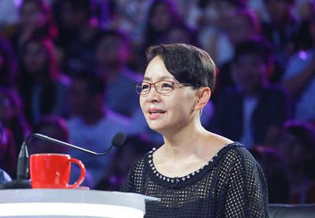 苏芒是谁(一天650的生活费还不够,苏芒她到底是何许人也?)