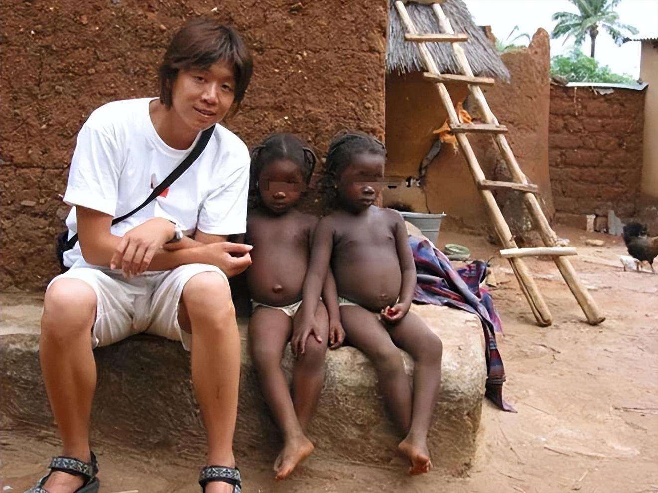 同桌的你是谁唱的(一首《同桌的你》让他赚了800万,为啥词曲作者高晓松只赚了800块)