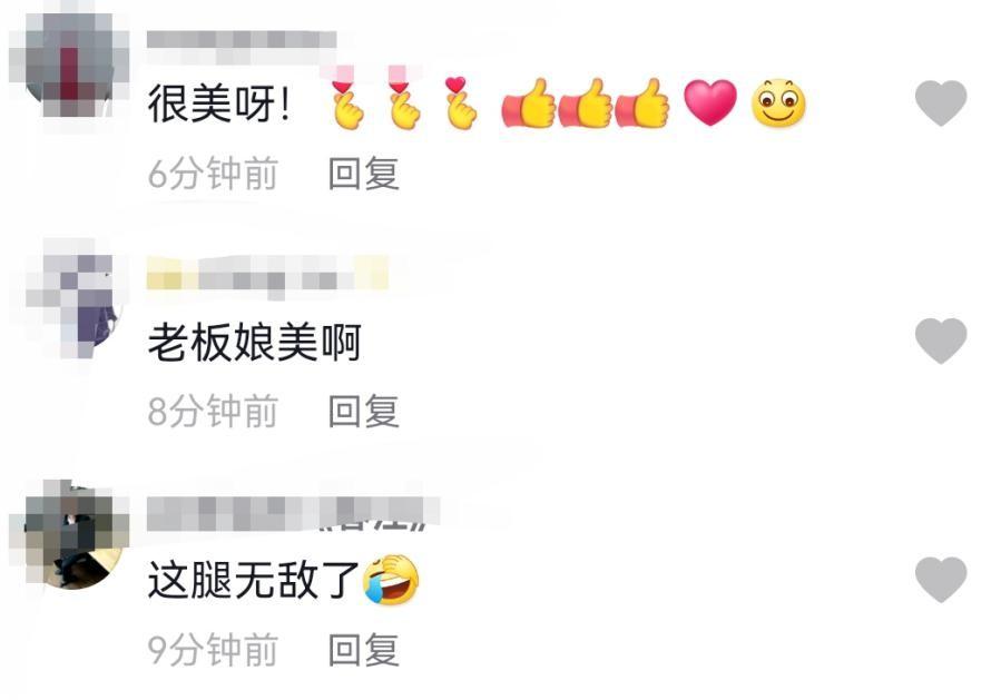 张萌的老公是谁(张萌与富豪老公过情人节,穿着泳衣长腿抢镜,男方送两大袋礼物)