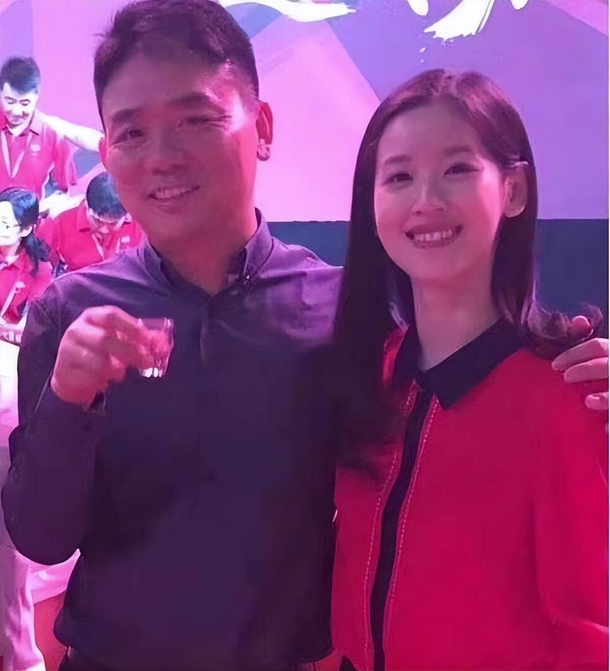 章泽天是谁(章泽天,嫁给刘强东7年,她的聪明让人刮目相看)