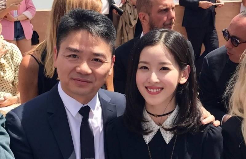 章泽天是谁(章泽天,嫁给刘强东7年,她的聪明让人刮目相看)