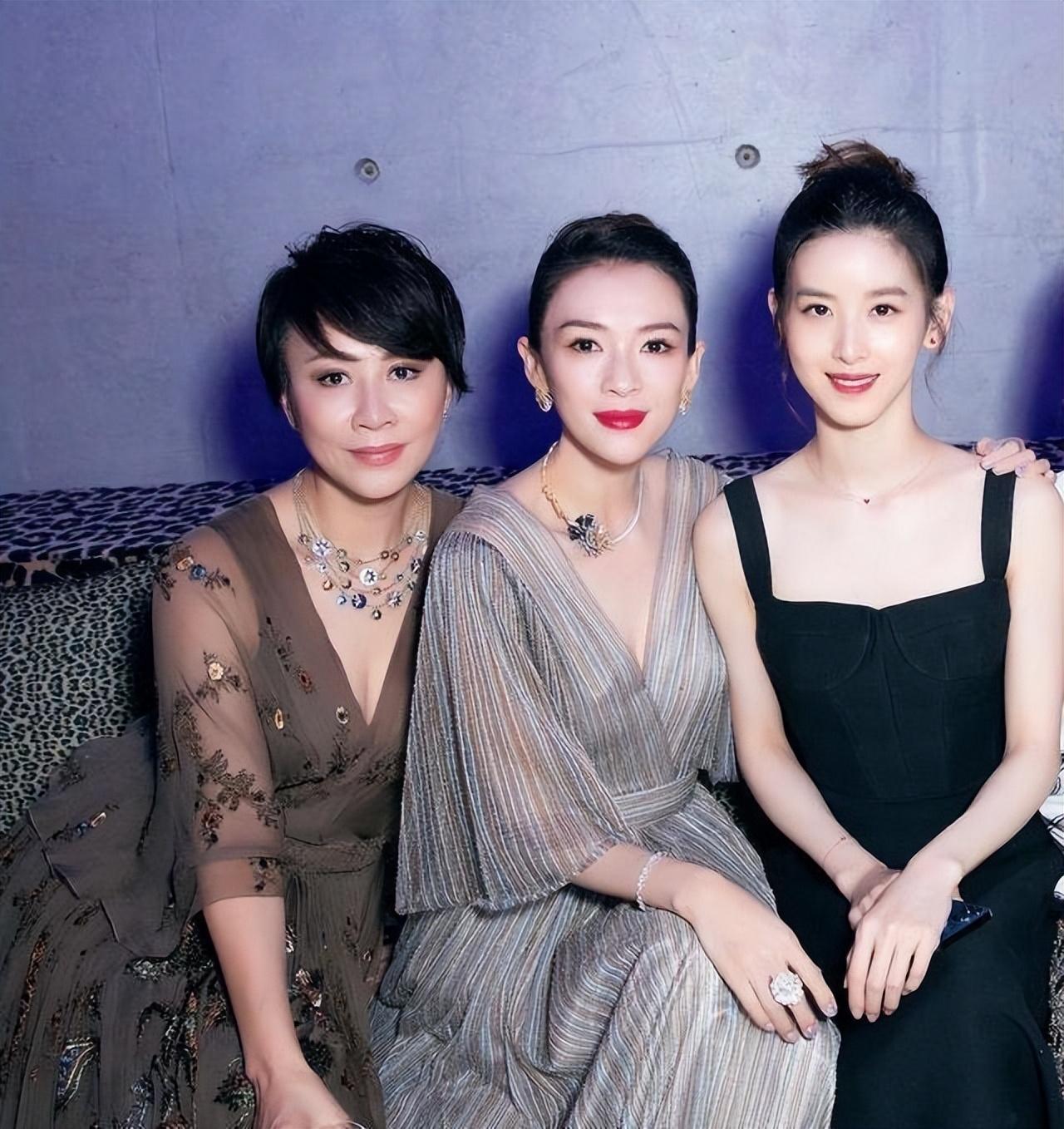 章泽天是谁(章泽天,嫁给刘强东7年,她的聪明让人刮目相看)