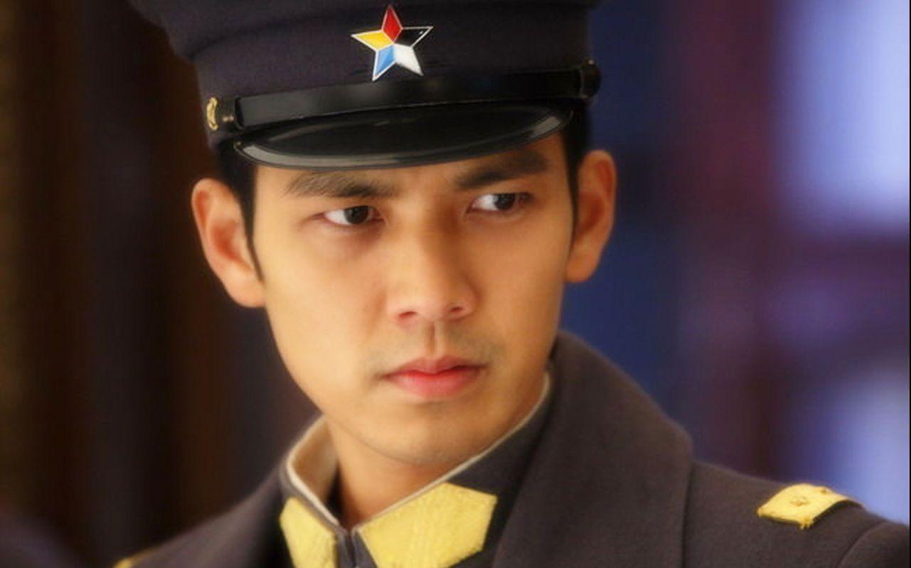 钟汉良的妻子是谁啊(钟汉良的隐婚妻子谢易烨,知名设计师,不老男神霸屏背后的贤内助)