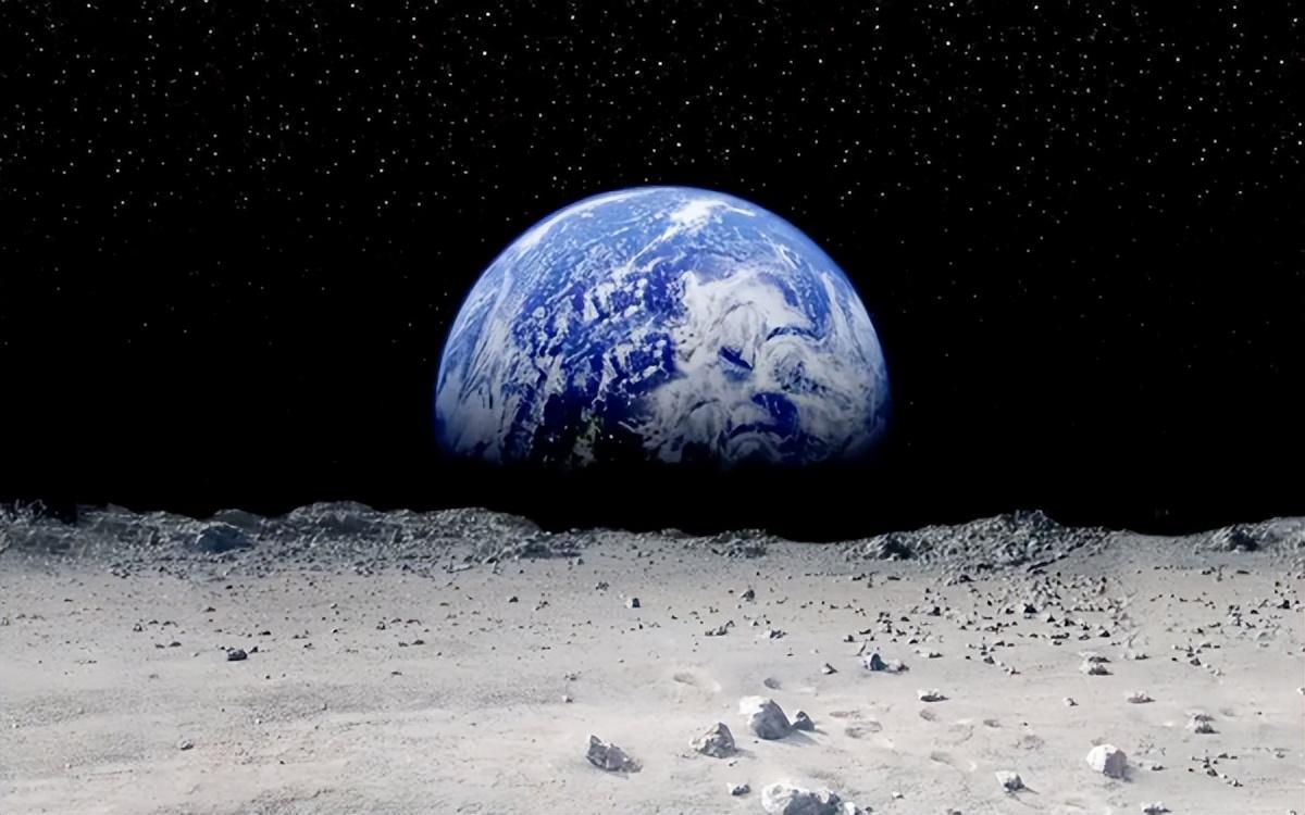 第一个登上月球的人是谁（阿姆斯特朗在月球到底经历了什么？）