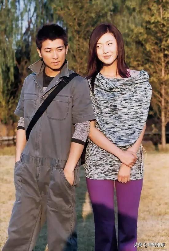 保剑锋老婆是谁(44岁保剑锋低调娶演员何珈好,儿子颜值高像爸爸,一家3口很幸福)