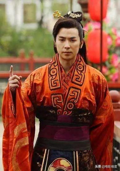 保剑锋老婆是谁(44岁保剑锋低调娶演员何珈好,儿子颜值高像爸爸,一家3口很幸福)