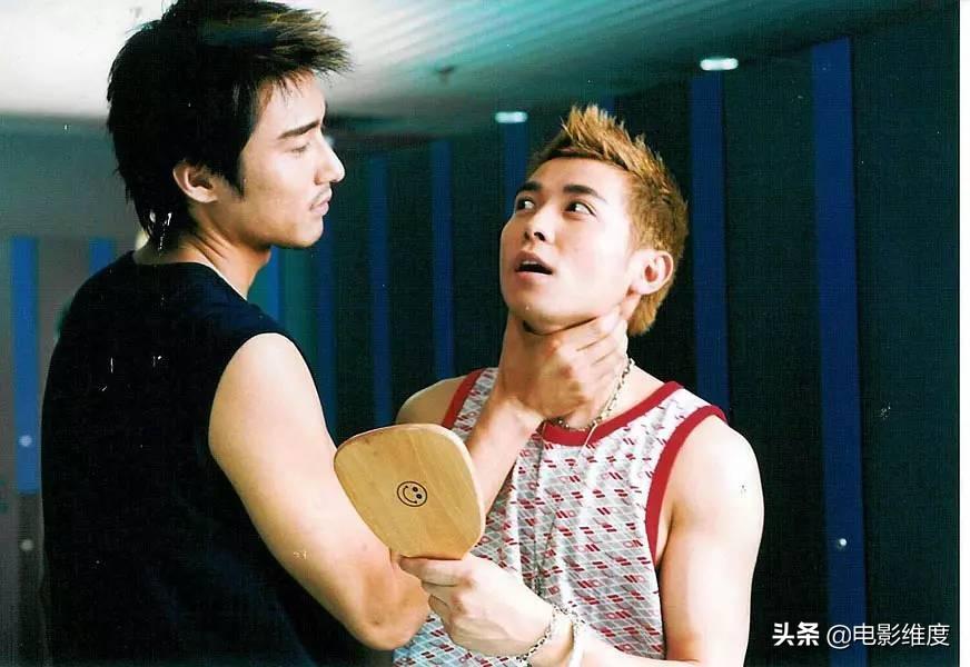 保剑锋老婆是谁(44岁保剑锋低调娶演员何珈好,儿子颜值高像爸爸,一家3口很幸福)