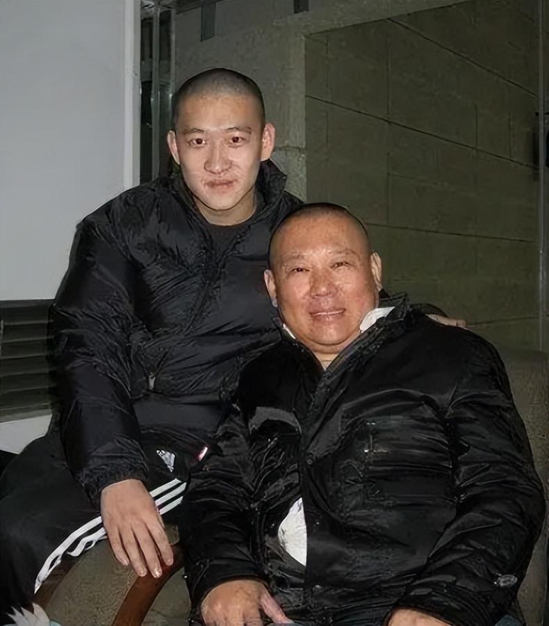 曹云金是谁?离开郭德纲12年,自立门户的曹云金,如今事业怎样?