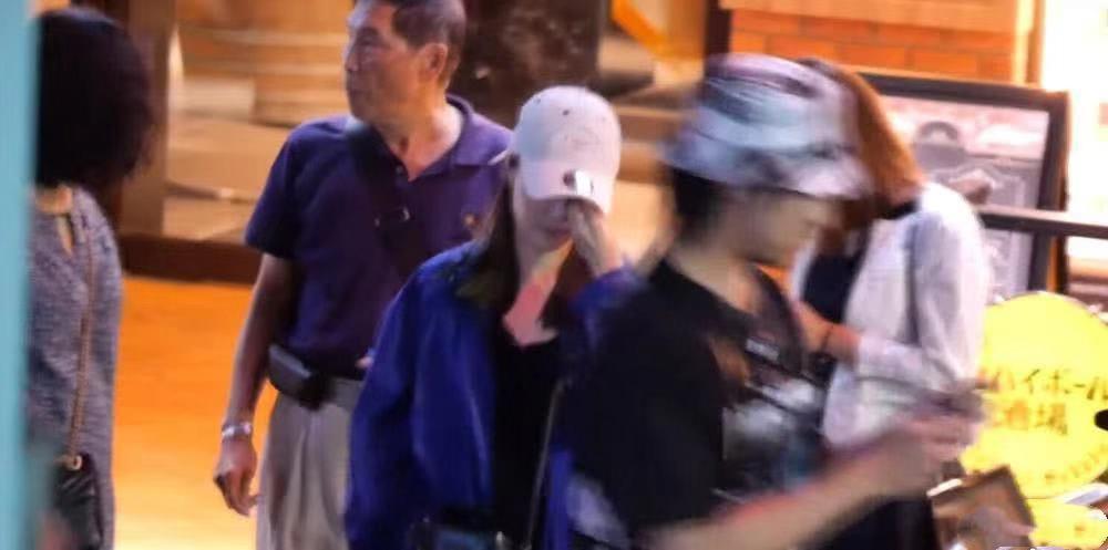 陈柏霖女友是谁(陈柏霖女友,小7岁的陈庭萱,传了七年,两人一直都没断过吧)