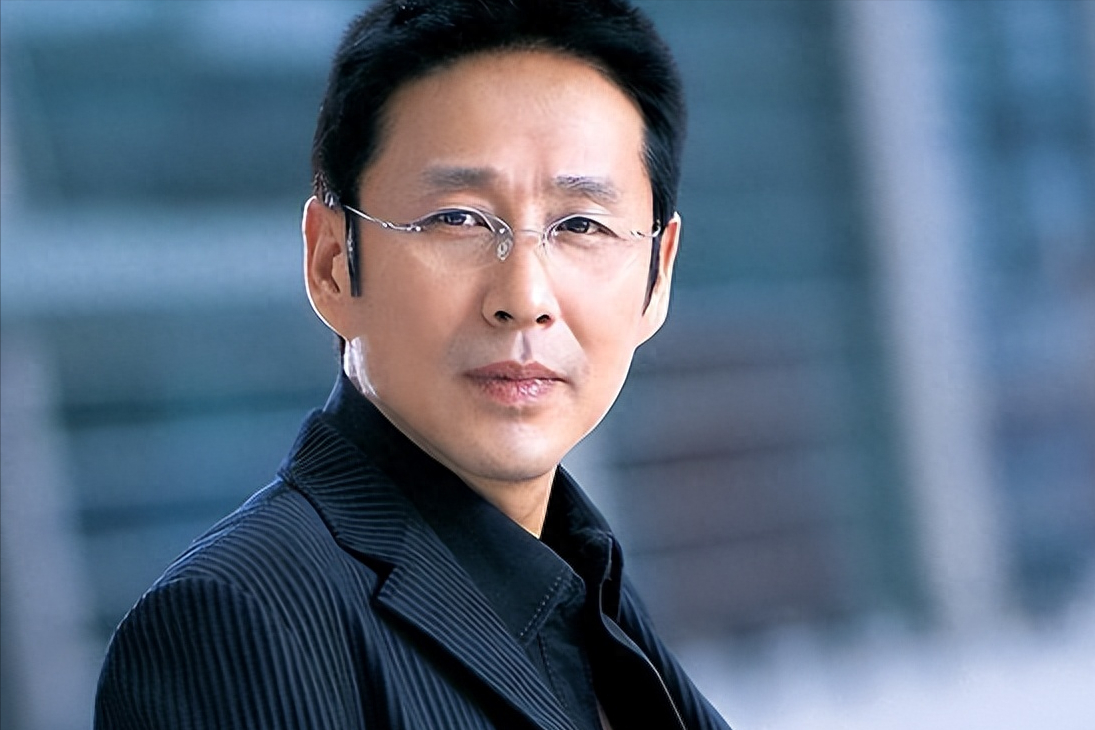 陈道明个人资料:娶央视主持人婚后40年零绯闻,女儿嫁肖战经纪人恩爱幸福