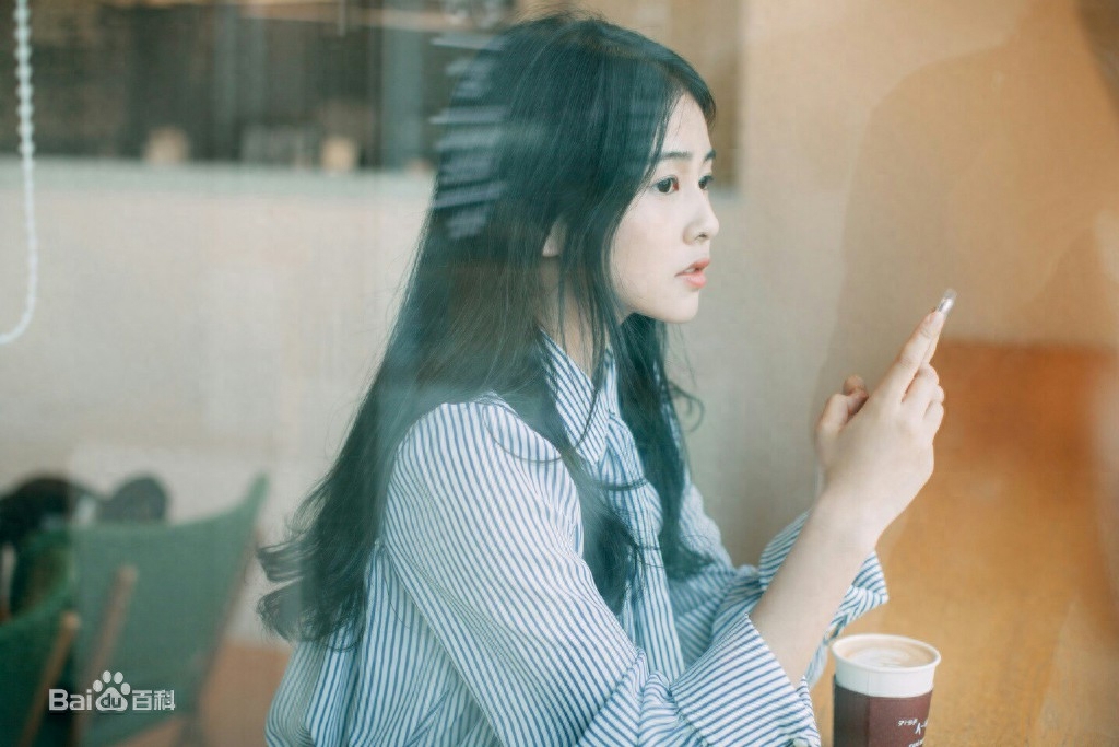 白鹿 个人资料：是怎么从淘宝模特成为当红女星的？