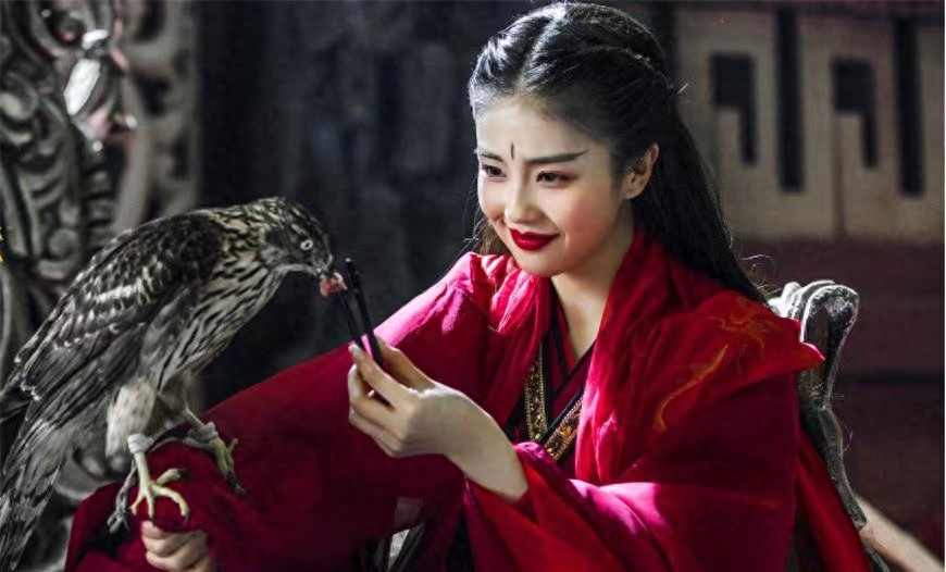 白鹿 个人资料：是怎么从淘宝模特成为当红女星的？