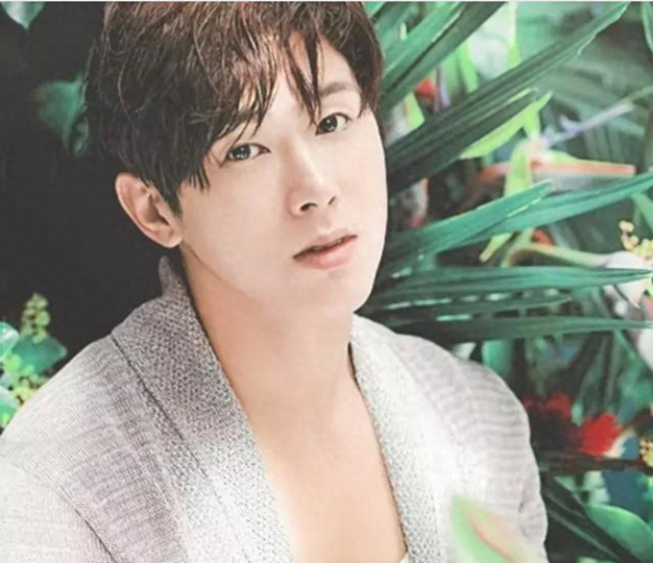 东方神起队长郑允浩~人生楷模