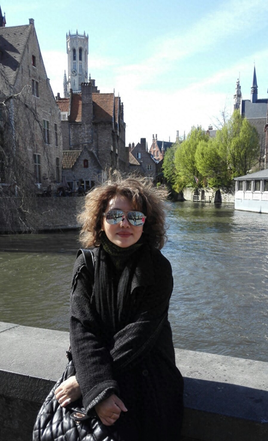 方静个人资料:一生未婚,患癌早逝痛了父母心