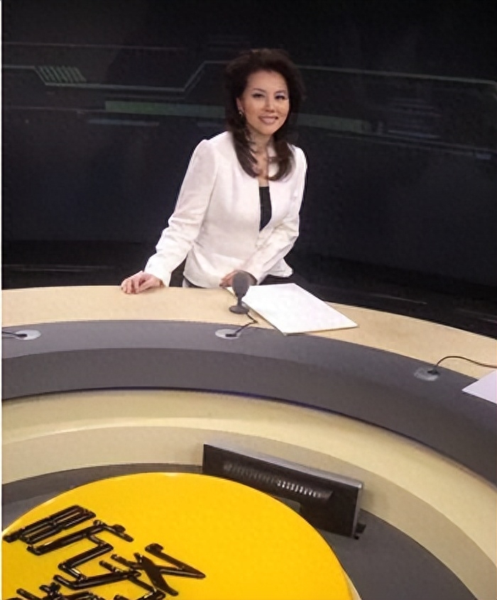 方静个人资料:一生未婚,患癌早逝痛了父母心