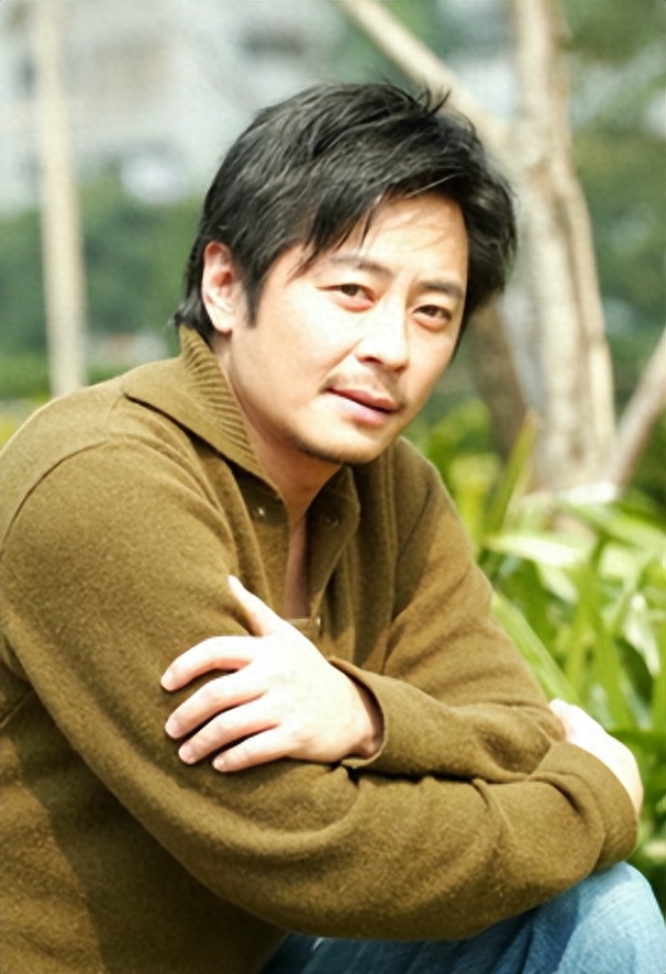 “歌坛浪子”王杰个人资料：我流浪过，大红过，过气过，如今我老了