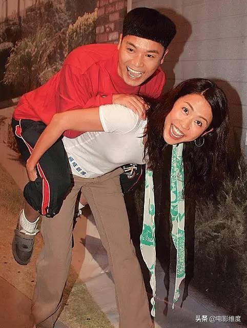 郭晋安的老婆是谁(55岁郭晋安,与妻子相恋20年无绯闻,一家四口高颜值惊艳网友)