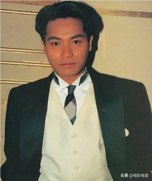 郭晋安的老婆是谁(55岁郭晋安,与妻子相恋20年无绯闻,一家四口高颜值惊艳网友)