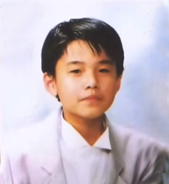 周杰伦个人资料：含泪与离异父亲和解，绝不让自己的孩子生活在单亲家庭