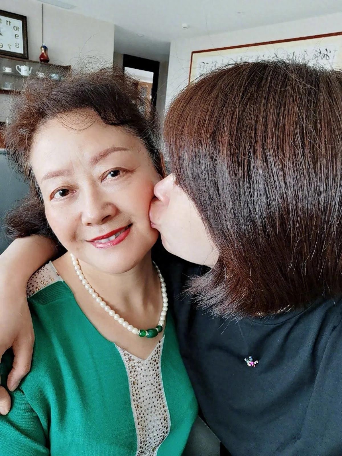 蒋欣的个人资料:心酸成名史,和她背后的男人女人