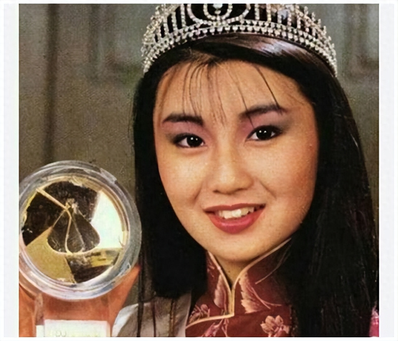 张曼玉个人资料，一个潇洒之极、快活人生的女人