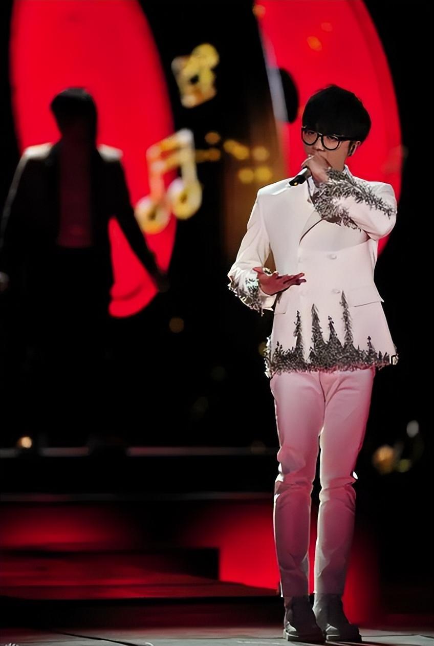 快乐男声冠军是谁(《快乐男声》6位冠军现状:多人已无人问津,有人隐婚诈骗)