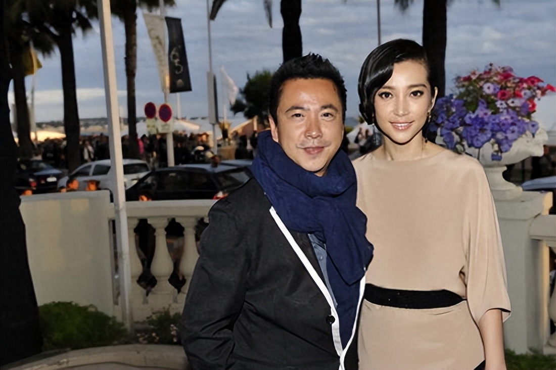 李冰冰 个人资料:50岁未婚无子,从农村女到大明星,她付出了多少“代价”