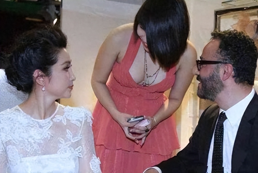 李冰冰 个人资料:50岁未婚无子,从农村女到大明星,她付出了多少“代价”