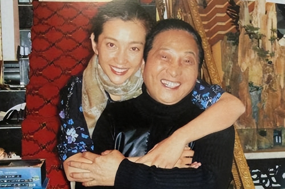 李冰冰 个人资料:50岁未婚无子,从农村女到大明星,她付出了多少“代价”