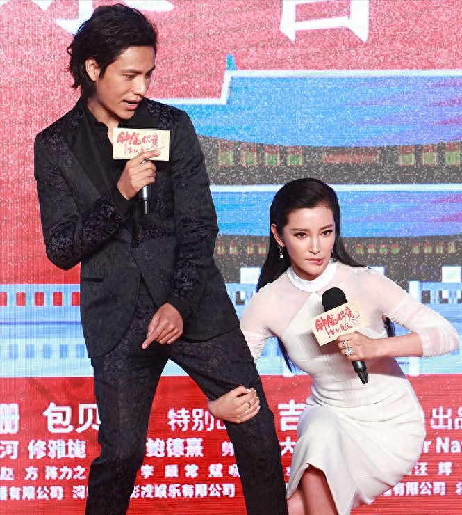 李冰冰 个人资料:50岁未婚无子,从农村女到大明星,她付出了多少“代价”