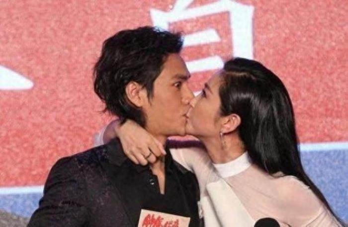 李冰冰 个人资料:50岁未婚无子,从农村女到大明星,她付出了多少“代价”