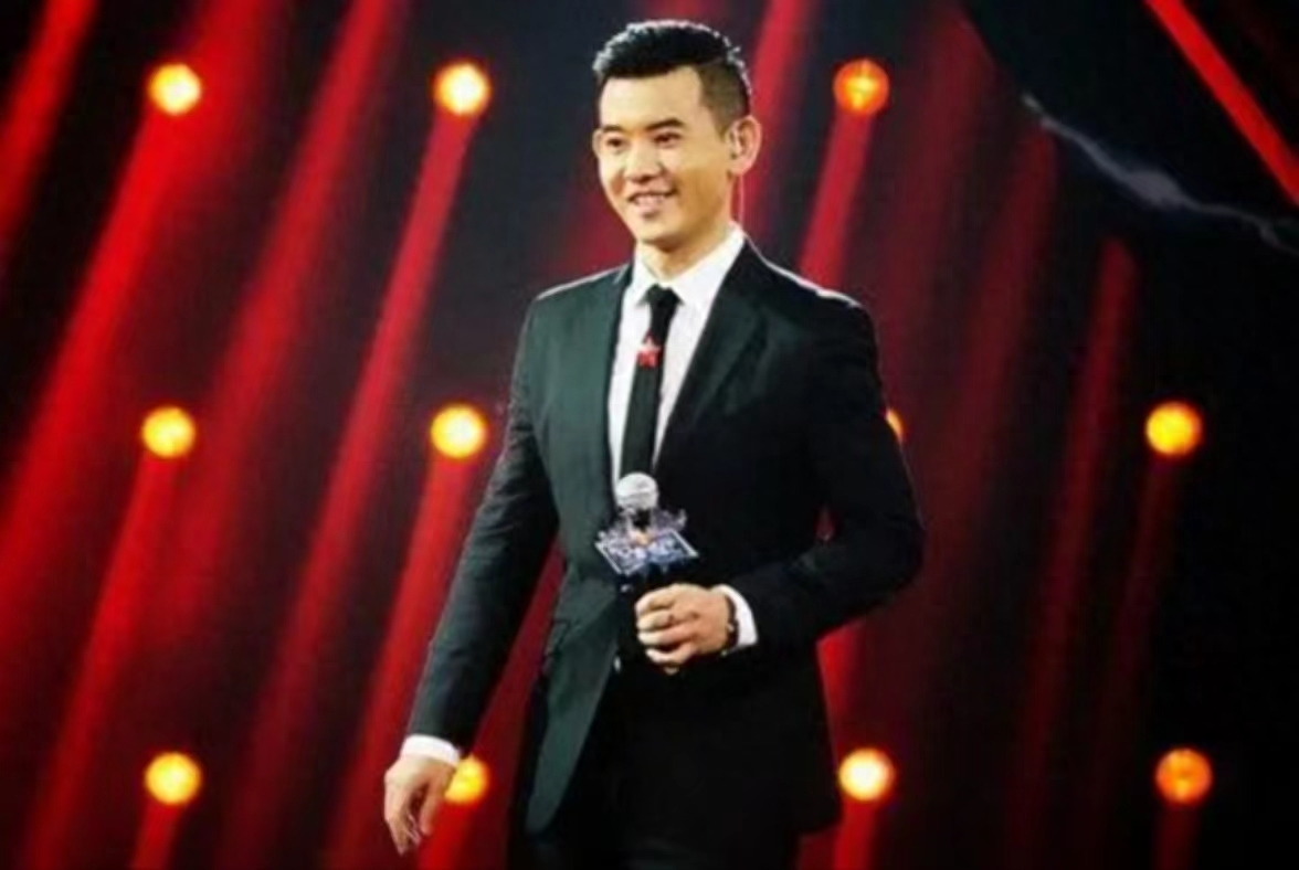 李响个人资料:7年卑微恋爱,求婚孙骁骁无果后,幡然醒悟过上幸福人生