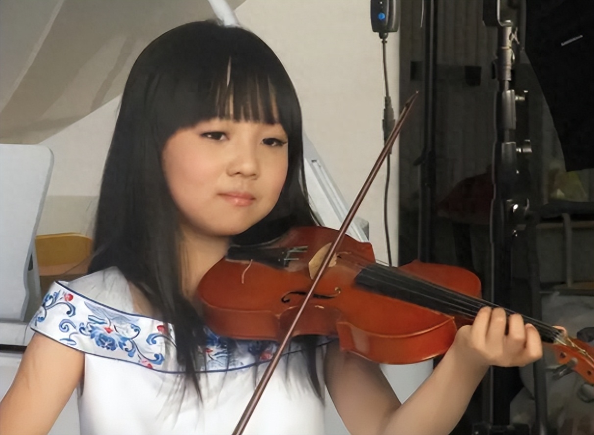 林妙可 个人资料:“奥运女孩”林妙可:“偷”了别人的人生,14年后为何惨淡收场?