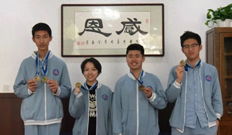 林妙可 个人资料:“奥运女孩”林妙可:“偷”了别人的人生,14年后为何惨淡收场?