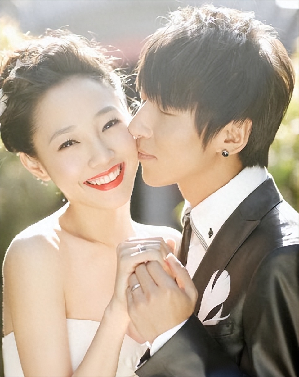 票房女王白百何个人资料:与陈羽凡八年婚姻被指借夫上位,38岁复出翻红