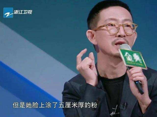 萨顶顶是谁(36岁的萨顶顶,走到今天能怪谁呢?跌落的口碑到底是回不去了)