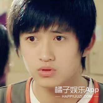 杀阡陌是谁演的(还记得《花千骨》的杀阡陌吗?现在变身晒娃狂魔了?)