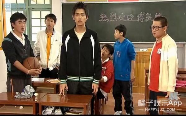 杀阡陌是谁演的(还记得《花千骨》的杀阡陌吗?现在变身晒娃狂魔了?)