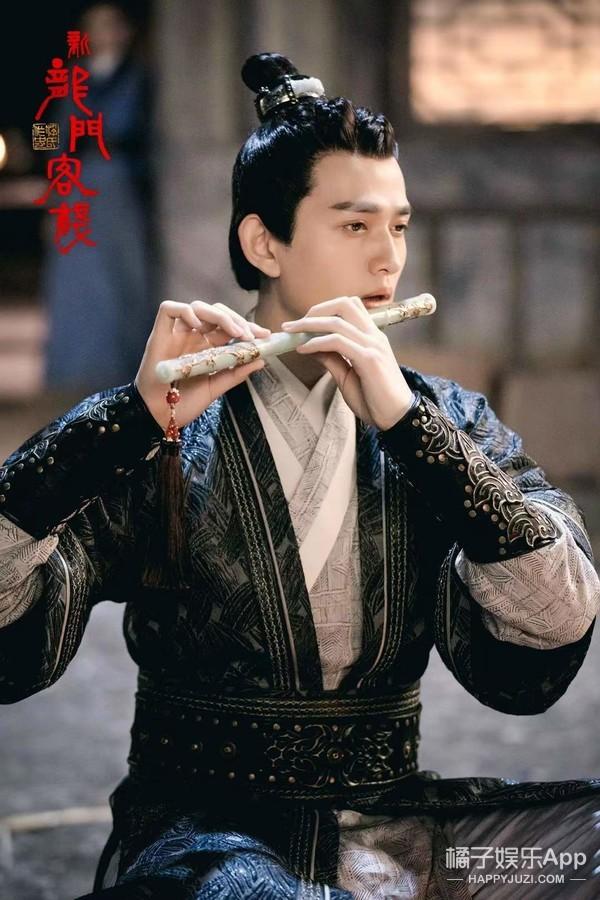 杀阡陌是谁演的(还记得《花千骨》的杀阡陌吗?现在变身晒娃狂魔了?)