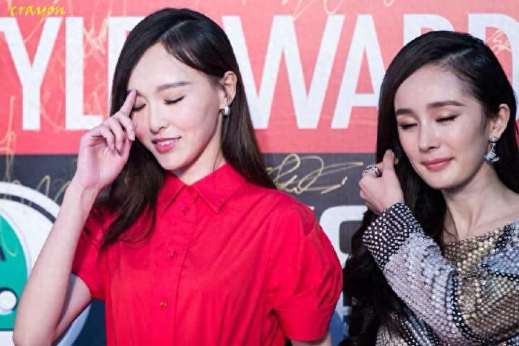 唐嫣 个人资料,已经走上另外一条康庄大道!