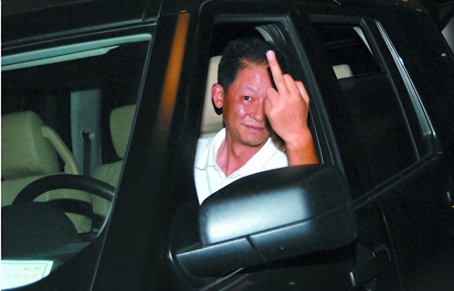 王志文个人资料：情史最丰富的影帝，恋过许晴爱过徐帆，最后迎娶女总裁