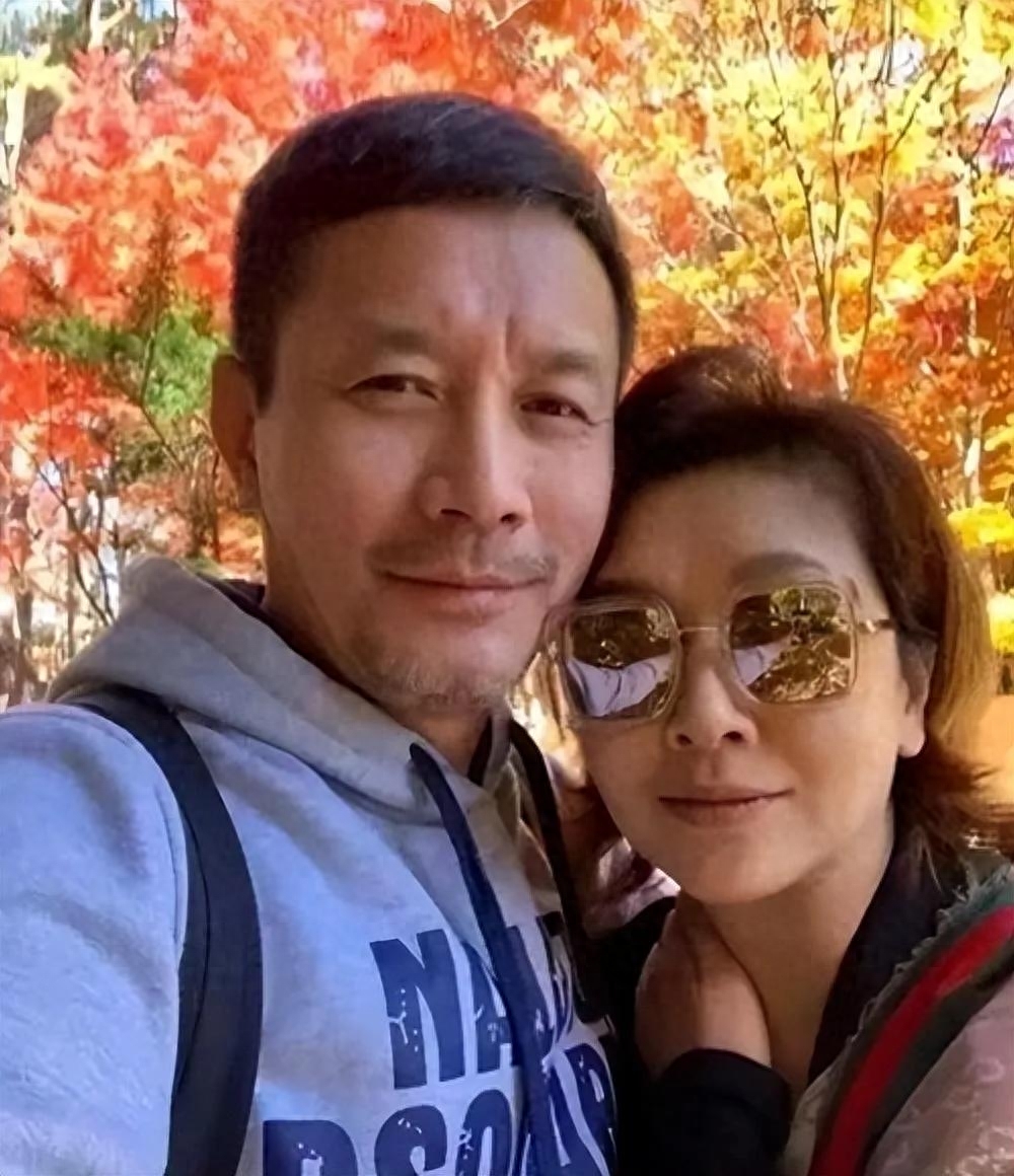 演员江珊个人资料：与高曙光从前夫变朋友，54岁再婚获幸福