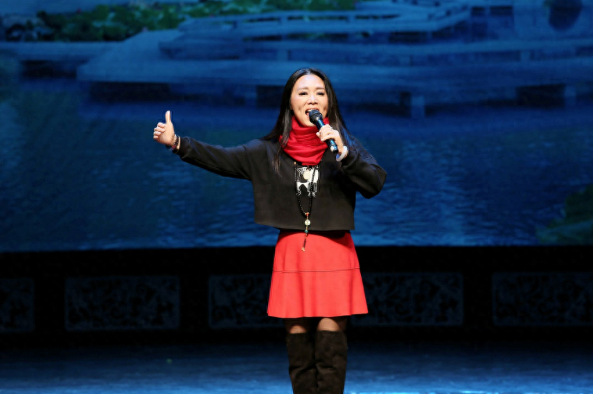 演员吴琼个人资料：我这辈子最正确的决定，就是和大11岁的婆婆处成姐妹