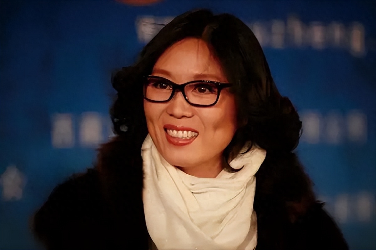 演员吴琼个人资料：我这辈子最正确的决定，就是和大11岁的婆婆处成姐妹